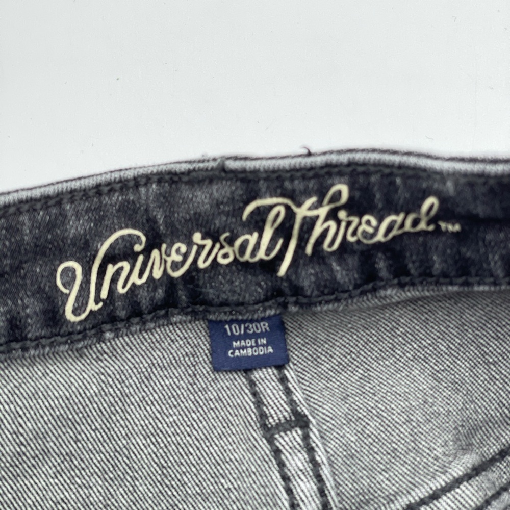 Universal Thread Jean Shorts - Picture 3 of 6